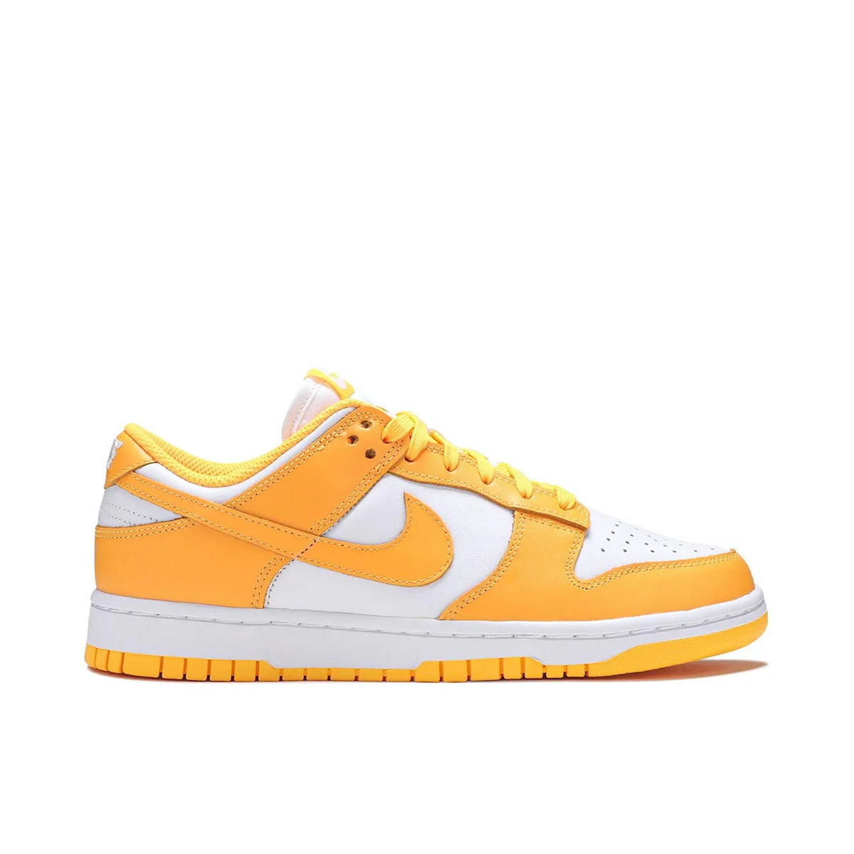 NIKE DUNK LOW ‘LASER ORANGE&