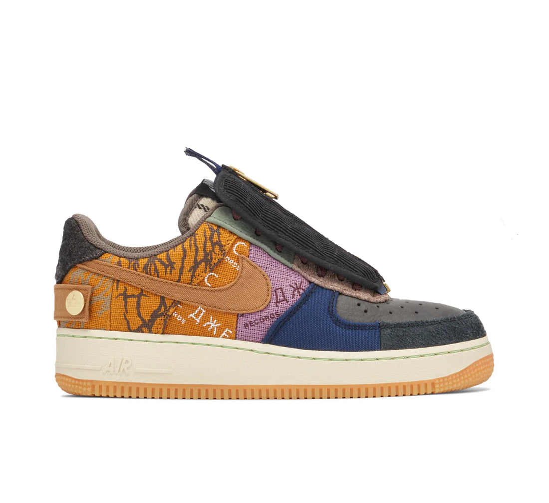 TRAVIS SCOTT X AIR FORCE 1 LOW &