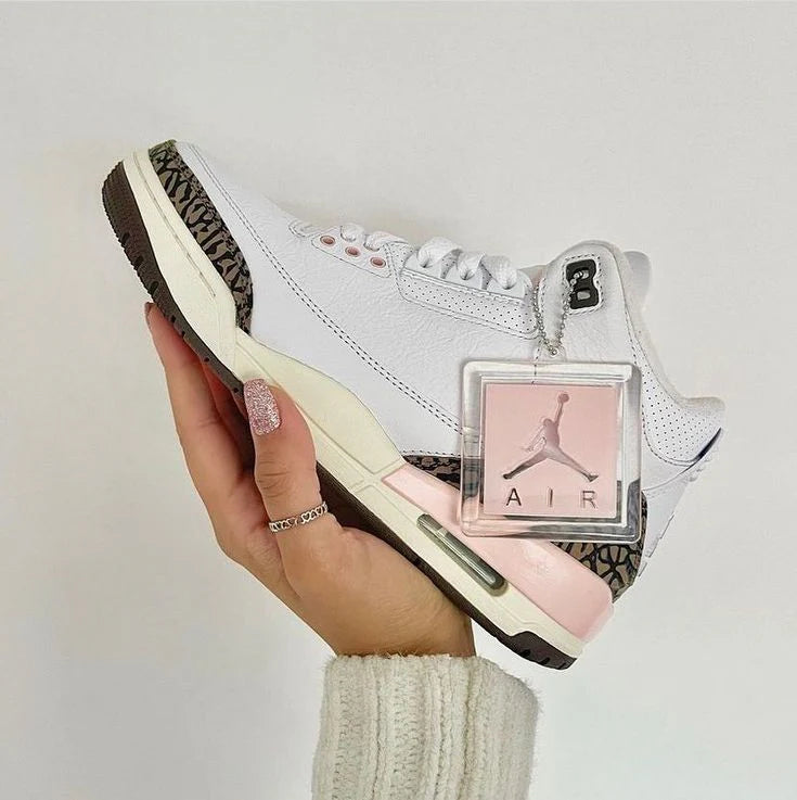 AIR JORDAN 3 RETRO WMNS ‘NEAPOLITAN’