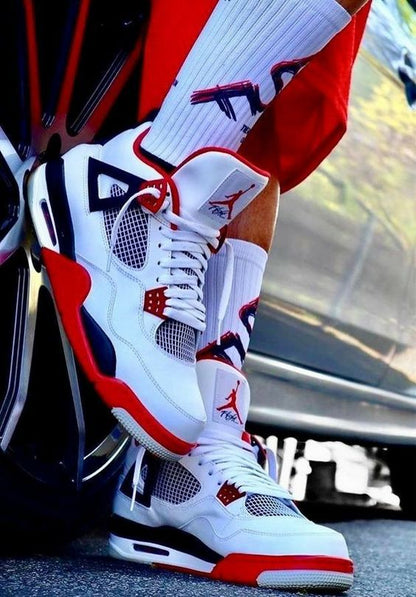 AIR JORDAN 4 RETRO &