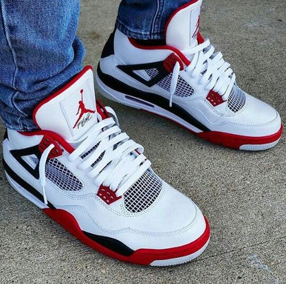 AIR JORDAN 4 RETRO &