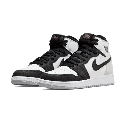 AIR JORDAN 1 HIGH ‘STAGE HAZE’