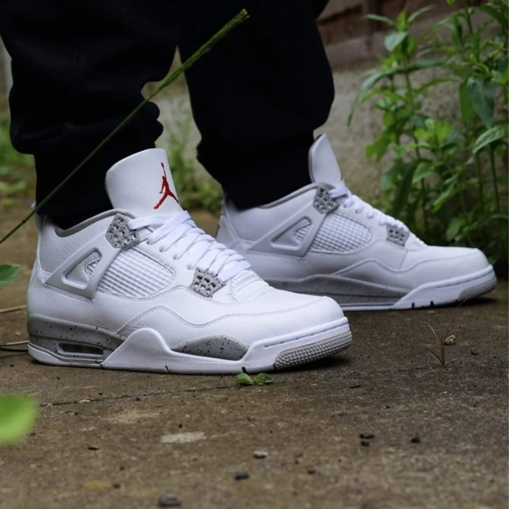 AIR JORDAN 4 ‘OREO’