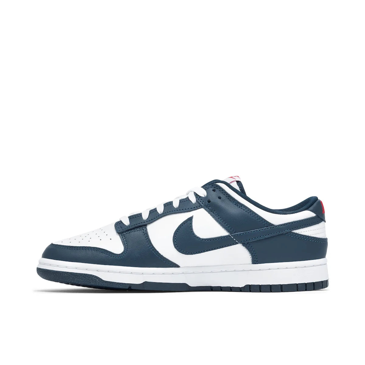 NIKE DUNK LOW &