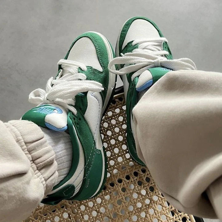 NIKE DUNK LOW DISRUPT 2 WMNS &