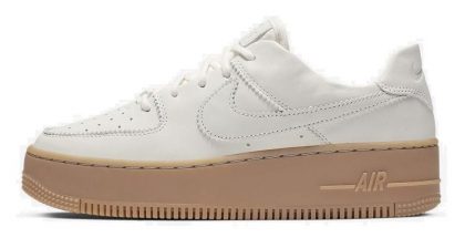 NIKE AIR FORCE 1 SAGE LOW LX IVORY PALE