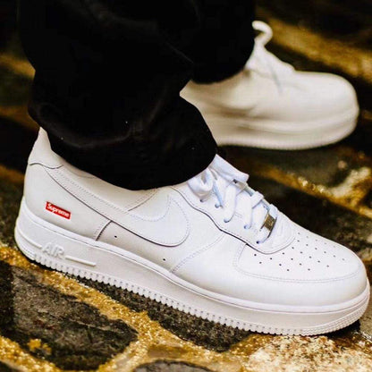 SUPREME X NIKE AIR FORCE 1 LOW &