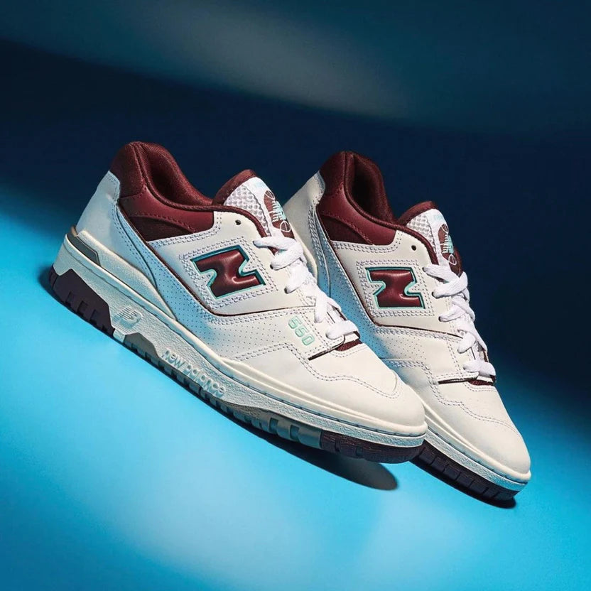 NEW BALANCE 550 &