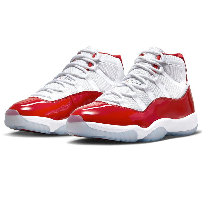 AIR JORDAN 11 RETRO &