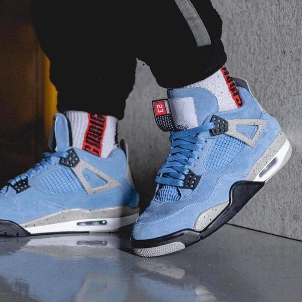 AIR JORDAN 4 ‘UNIVERSITY BLUE’