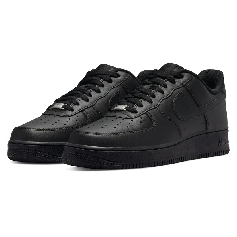 NIKE AIR FORCE 1 &