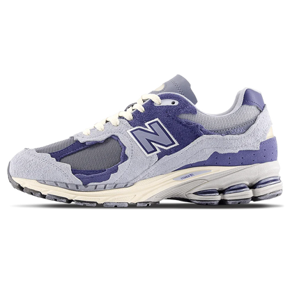 NEW BALANCE 2002R &