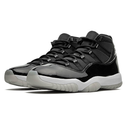 AIR JORDAN 11 RETRO &