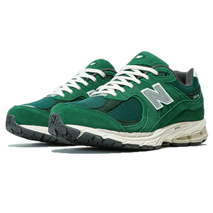 NEW BALANCE 2002R &