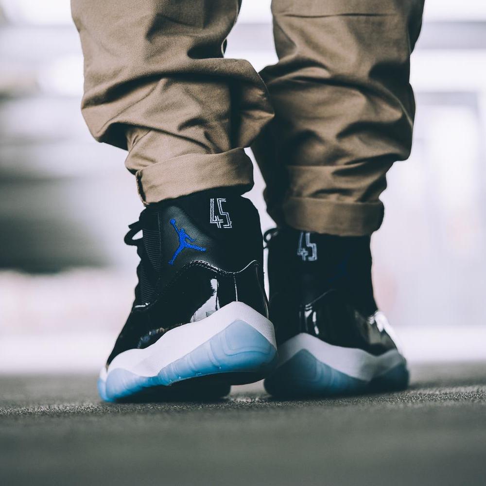 AIR JORDAN 11 ‘SPACE JAM’