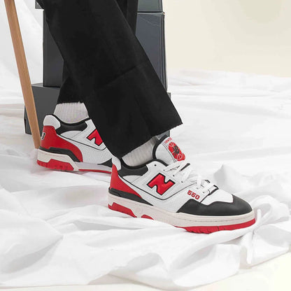 NEW BALANCE 550 &