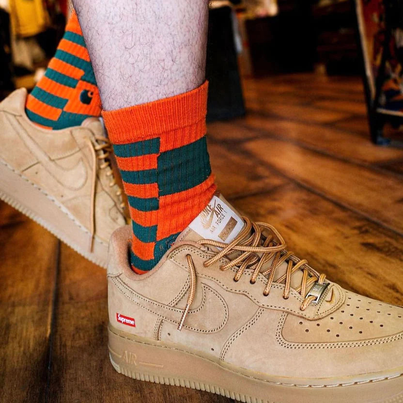 SUPREME X NIKE AIR FORCE 1 LOW SP &