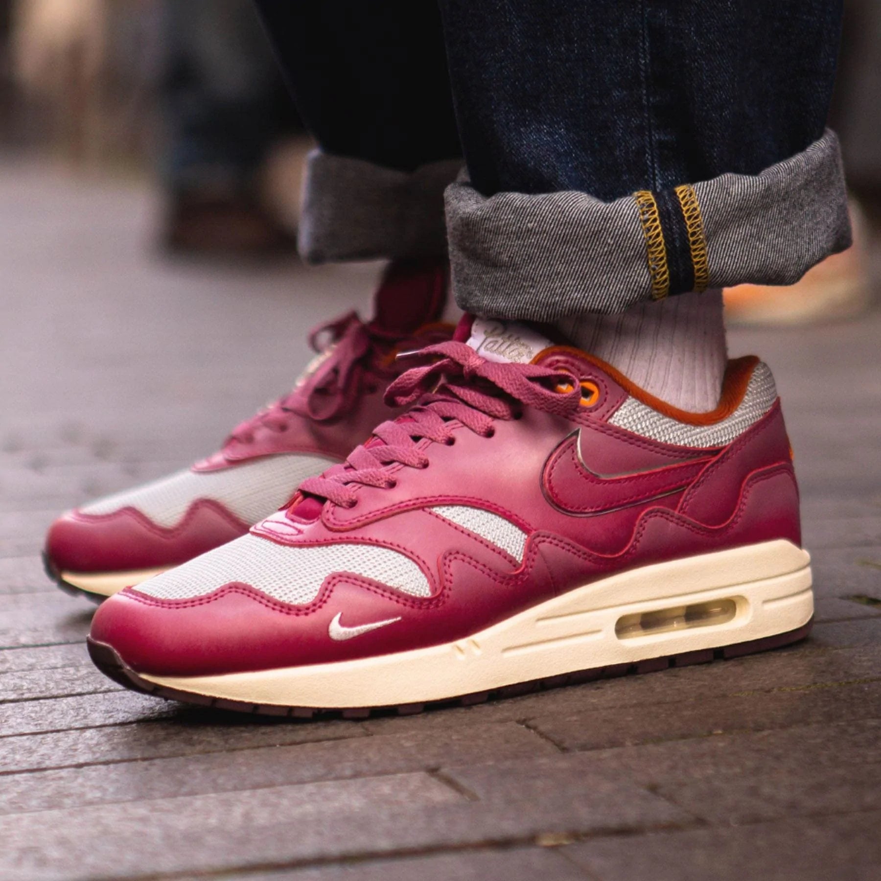 PATTA X NIKE AIR MAX 1 &