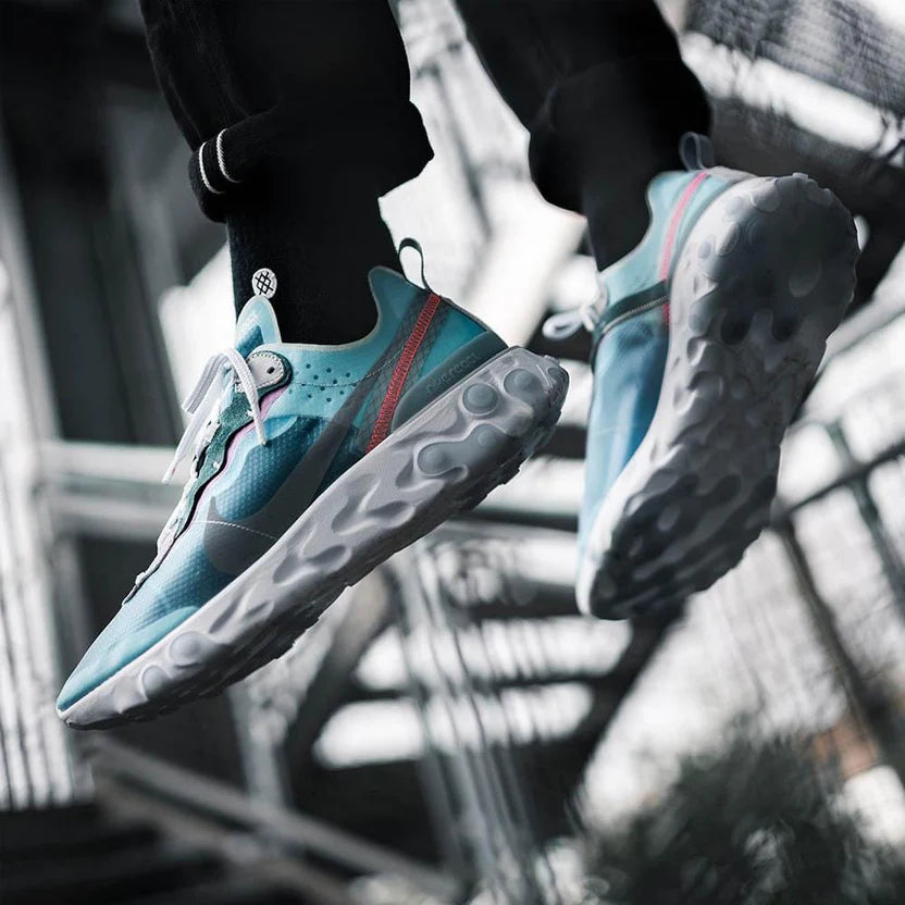 NIKE REACT ELEMENT 87 ROYAL TINT BLUE