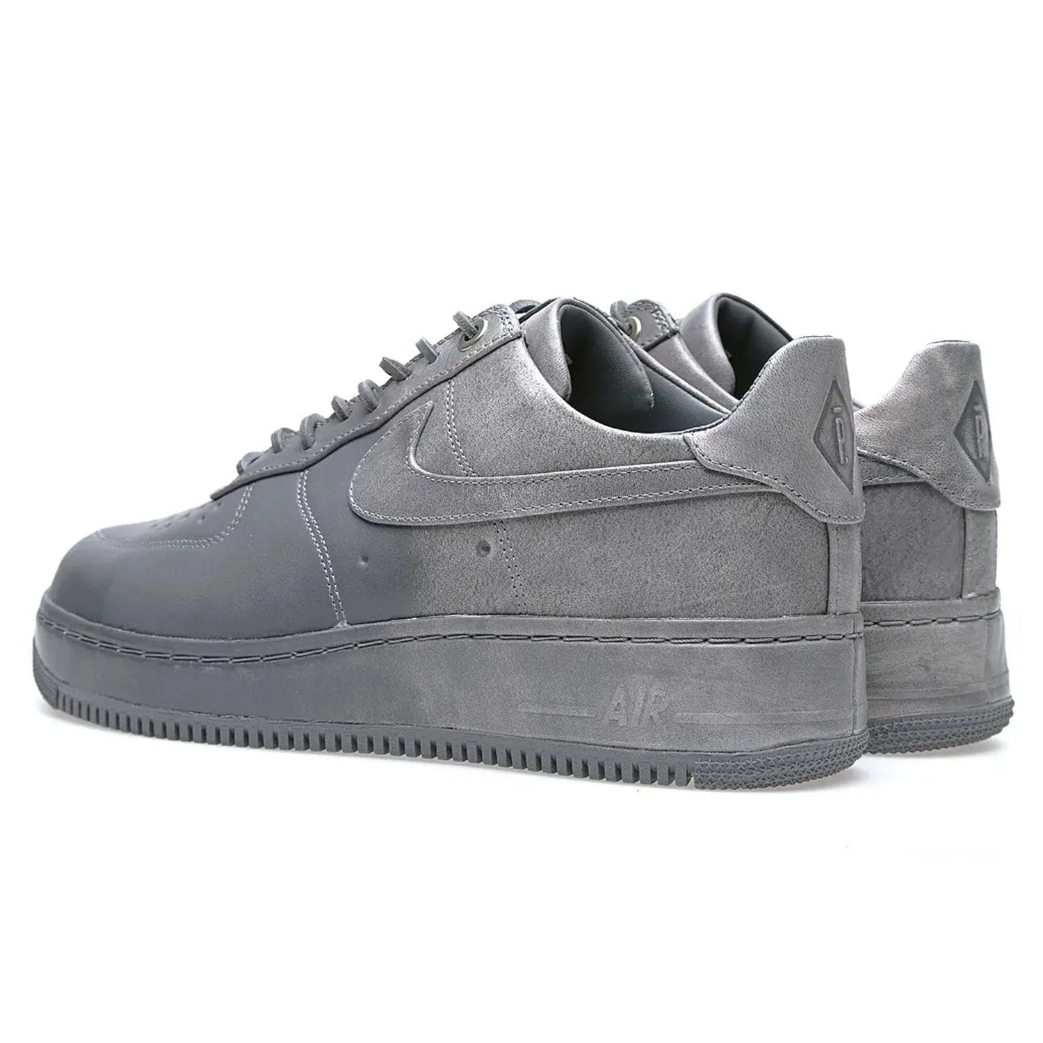 NIKE AIR FORCE 1 LOW CMFT &