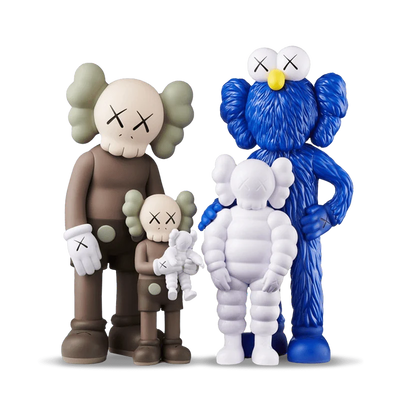 KAWS FAMILY FIGURES “BROWN/BLUE/WHITE”