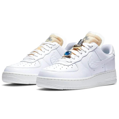 NIKE WMNS AIR FORCE 1 &