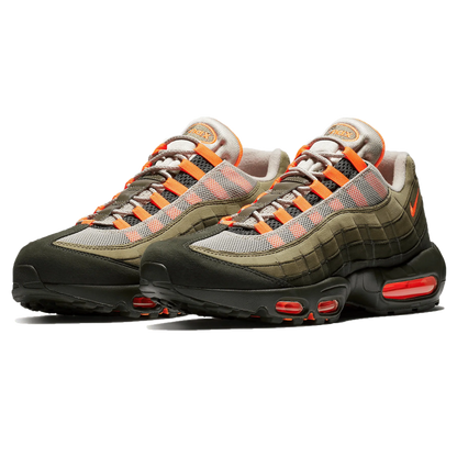 NIKE AIR MAX 95 &