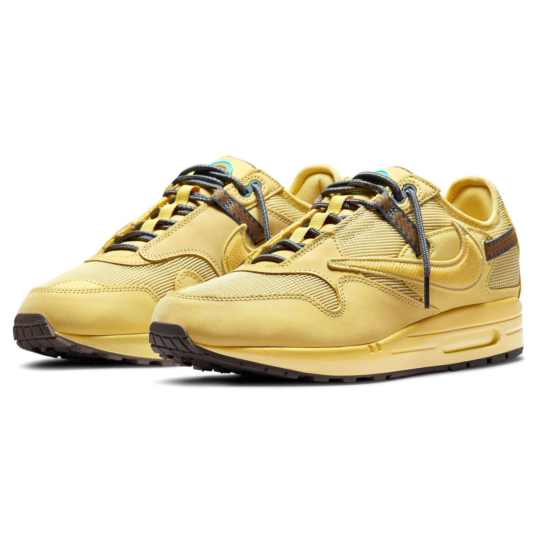 TRAVIS SCOTT X NIKE AIR MAX 1 &