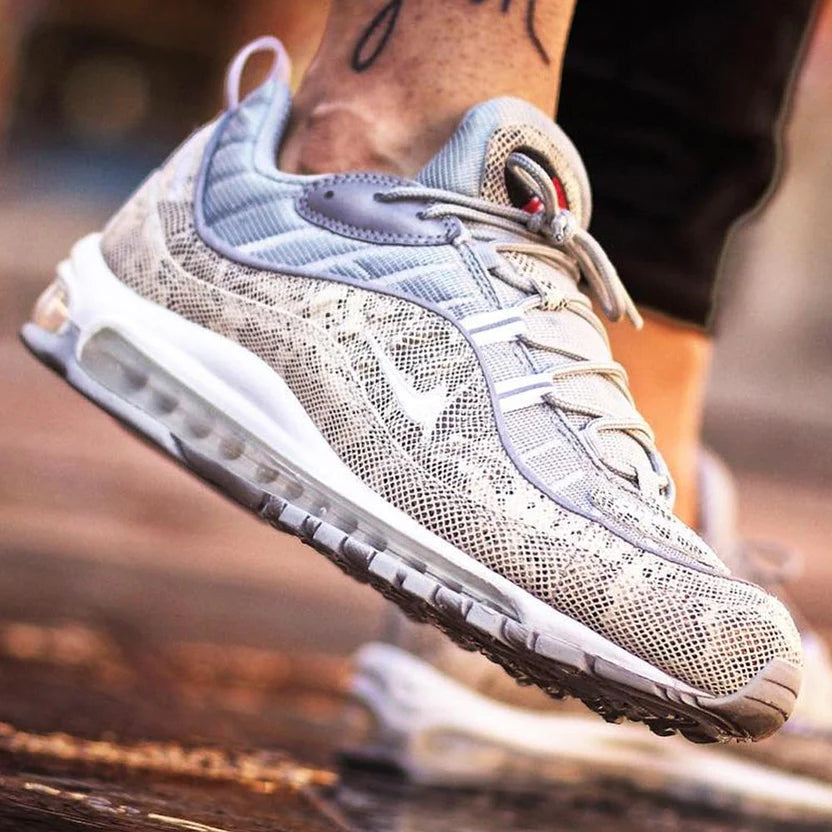 NIKE X SUPREME AIR MAX 98 &