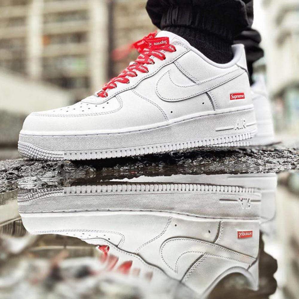 SUPREME X NIKE AIR FORCE 1 LOW &