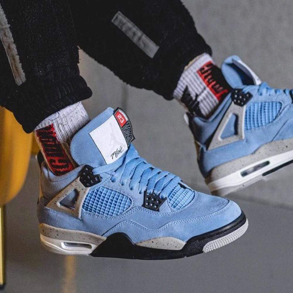 AIR JORDAN 4 ‘UNIVERSITY BLUE’