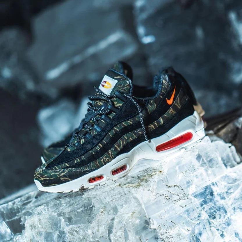 CARHARTT X NIKE AIR MAX 95 CAMO GREEN