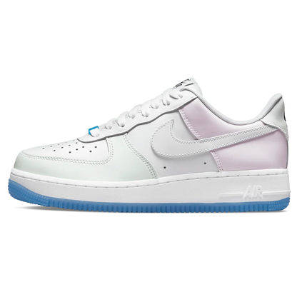 NIKE AIR FORCE 1 &